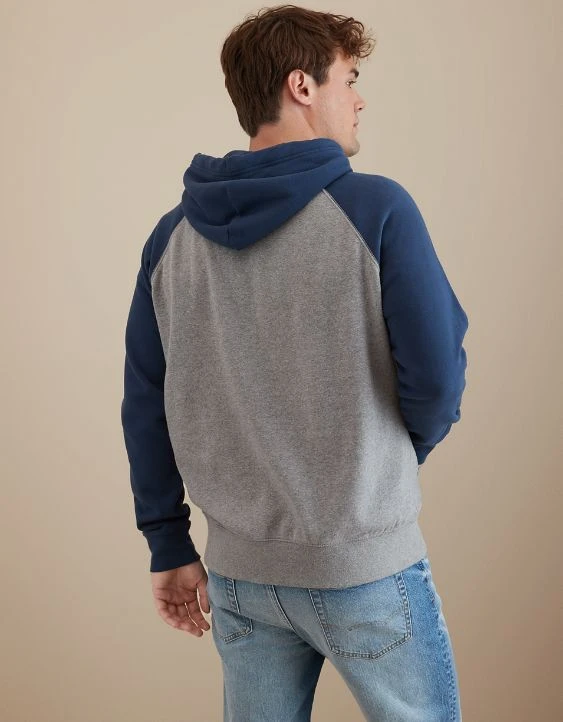 AE Super Soft Graphic Raglan Hoodie - Image 2