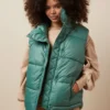 AE Oversized Puffer Vest