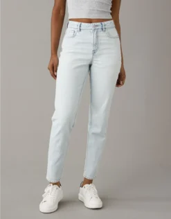 AE Strigid Mom Jean