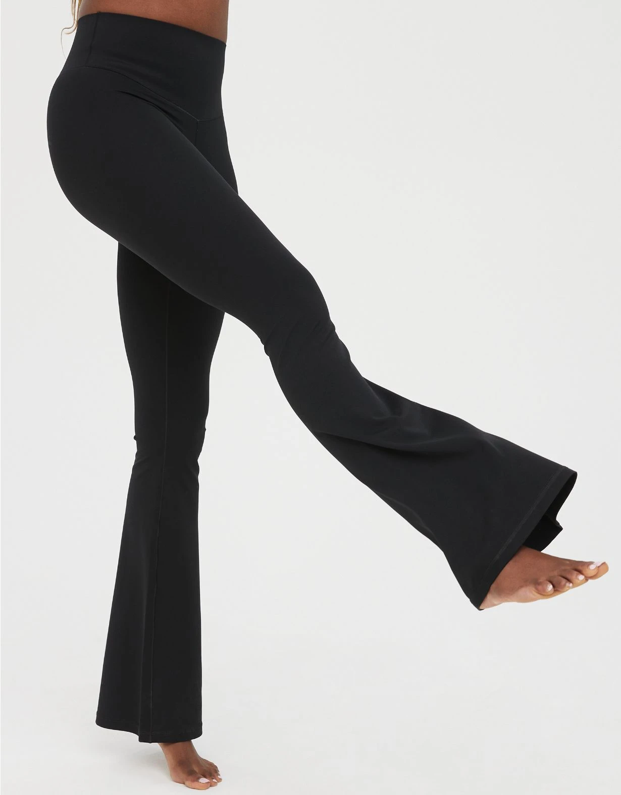 OFFLINE By Aerie Real Me Xtra Hold Up! Flare Legging