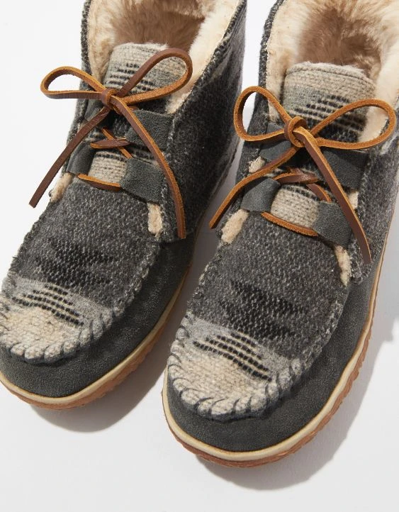 Minnetonka Women's Torrey Bootie - Image 2