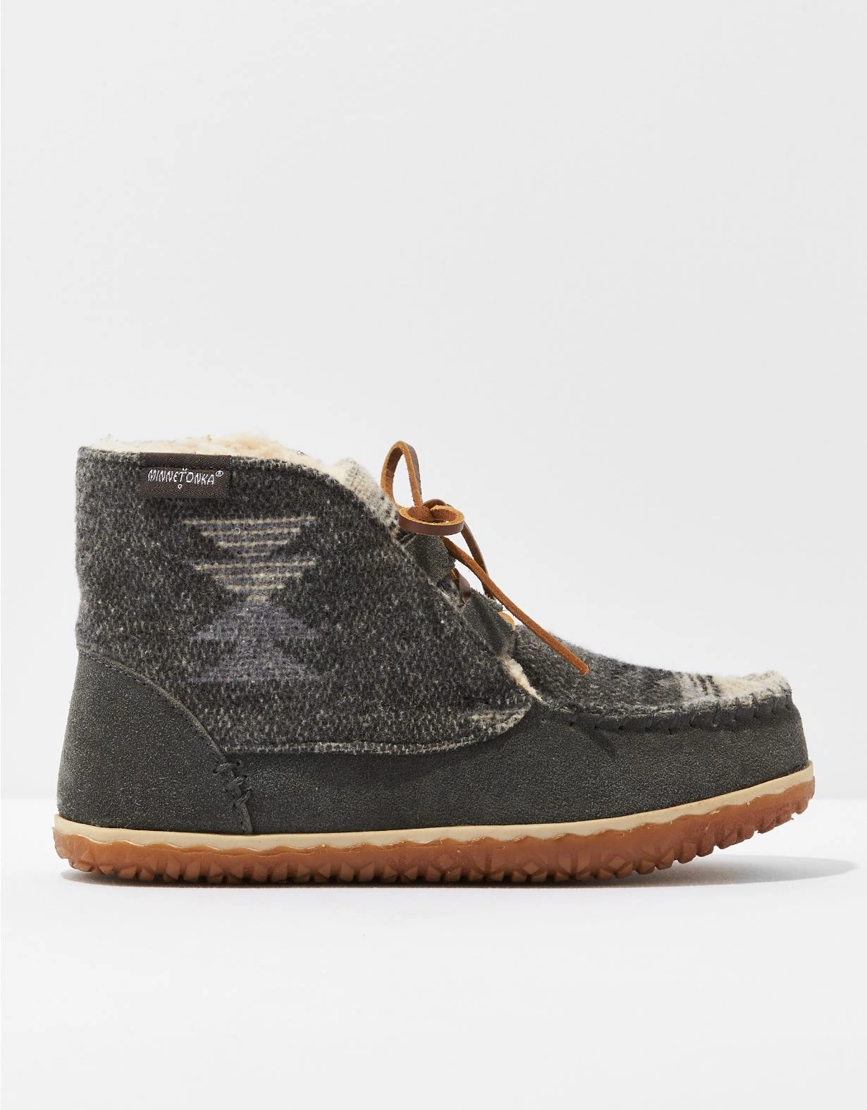Minnetonka Women's Torrey Bootie