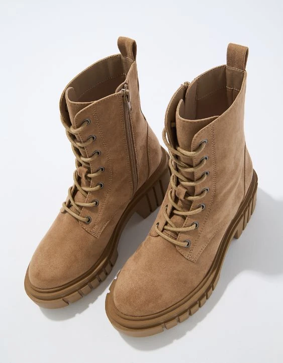 AE Chunky Lug Lace-Up Boot - Image 2