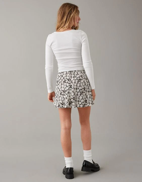 AE Long-Sleeve Cinch-Front Cropped Tee - Image 2