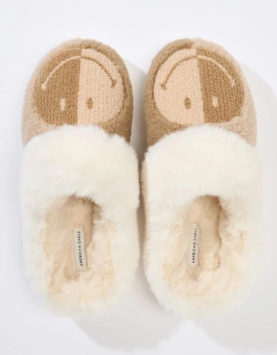 AE Smiley Slipper - Image 3