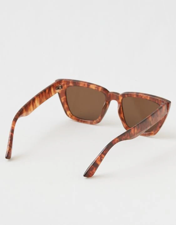 Aerie Weekend Sunglasses - Image 3