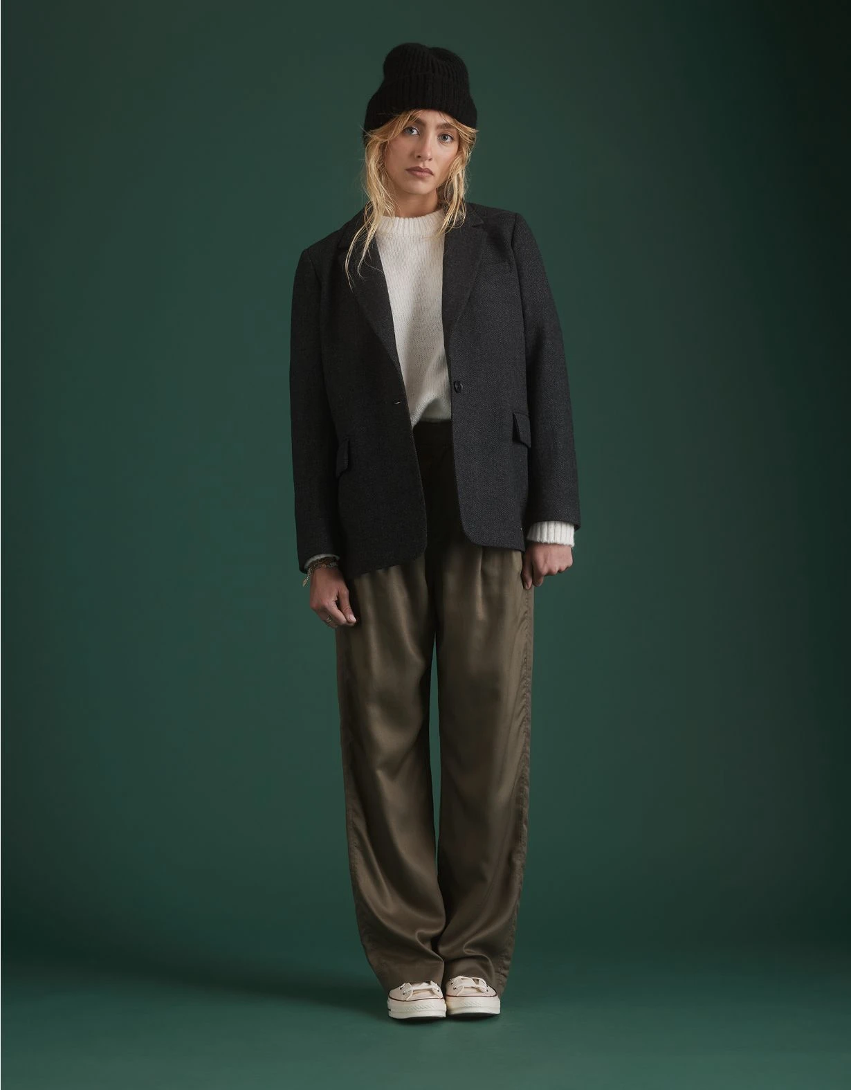 AE77 Premium Pleated Trouser Pant