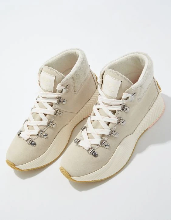 Sorel Women's Out 'N About III Conquest Boot - Image 2