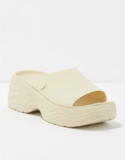 Crocs Skyline Slide Sandal